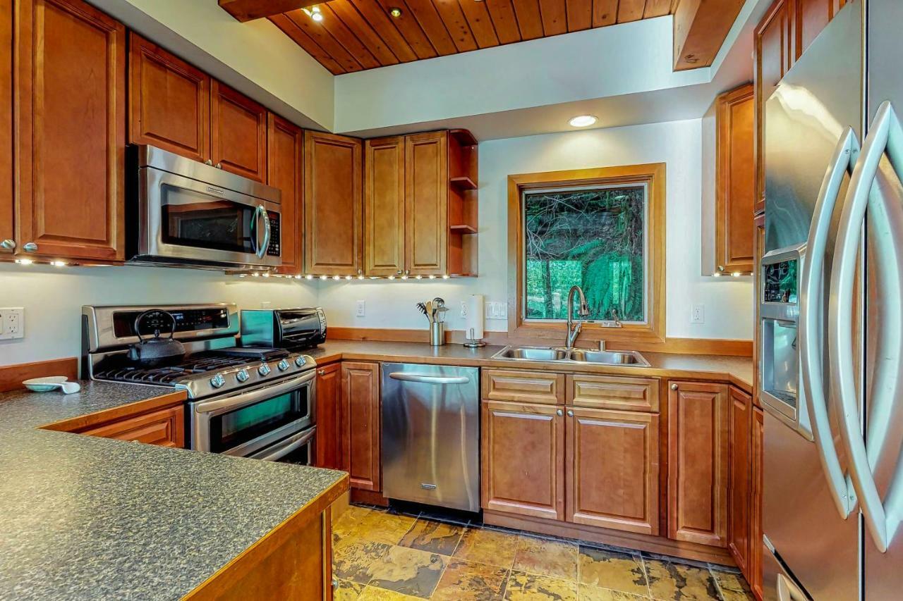 Woodland Hideaway In The Hills Villa Lake Stevens Luaran gambar